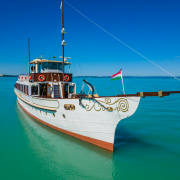 Kelén nosztalgiahajó a Balatonon