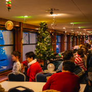 Mikulás gyerekhajó a Szent Miklós hajón