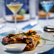 Gasztrokomp esemény a kompon