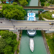 Új hajók úsznak fel a Sió-csatornán