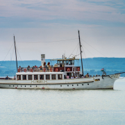 Helka sétahajó a Balatonon