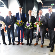 Koszorúzási ceremónia a Tomaj katamaránon