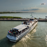 Balatonszemes hajóállomás Földvár motoros