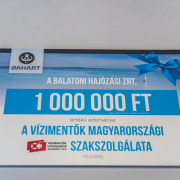 VMSZ adományozás tábla