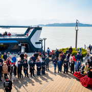 Első hajó fogadása Füreden