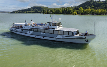 Fonyód motoros hajó header kép