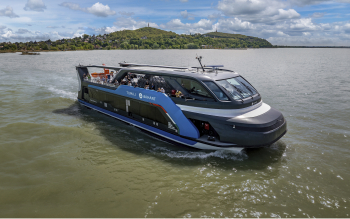 Tomaj katamarán header kép